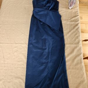 Kay Unger felix column gown